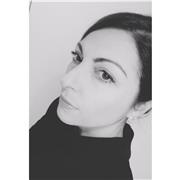 Laureata con esperienza di insegnamento anche ad adulti